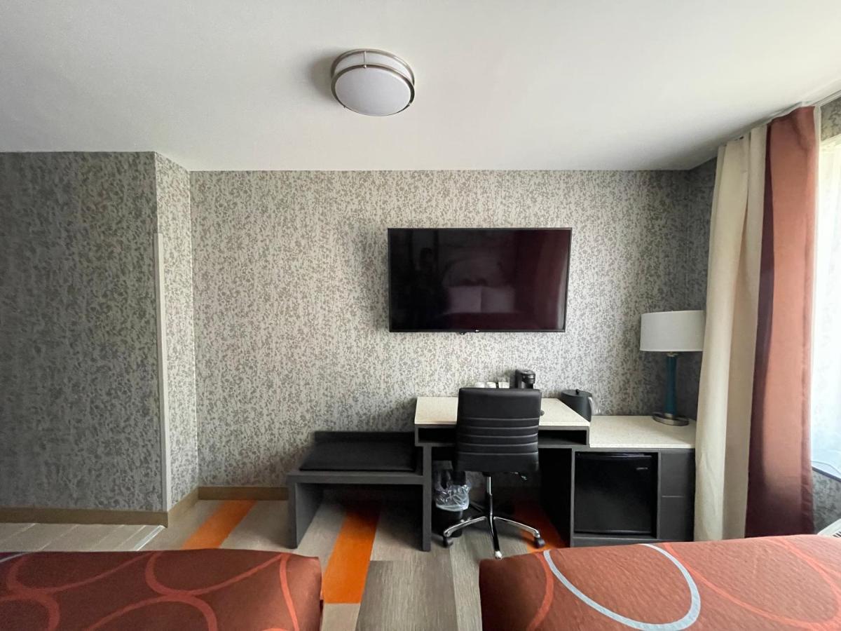 Super 8 By Wyndham Brooklyn Williamsburg Nueva York